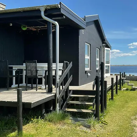 Cozy Summer House With Fjord Views * Randers